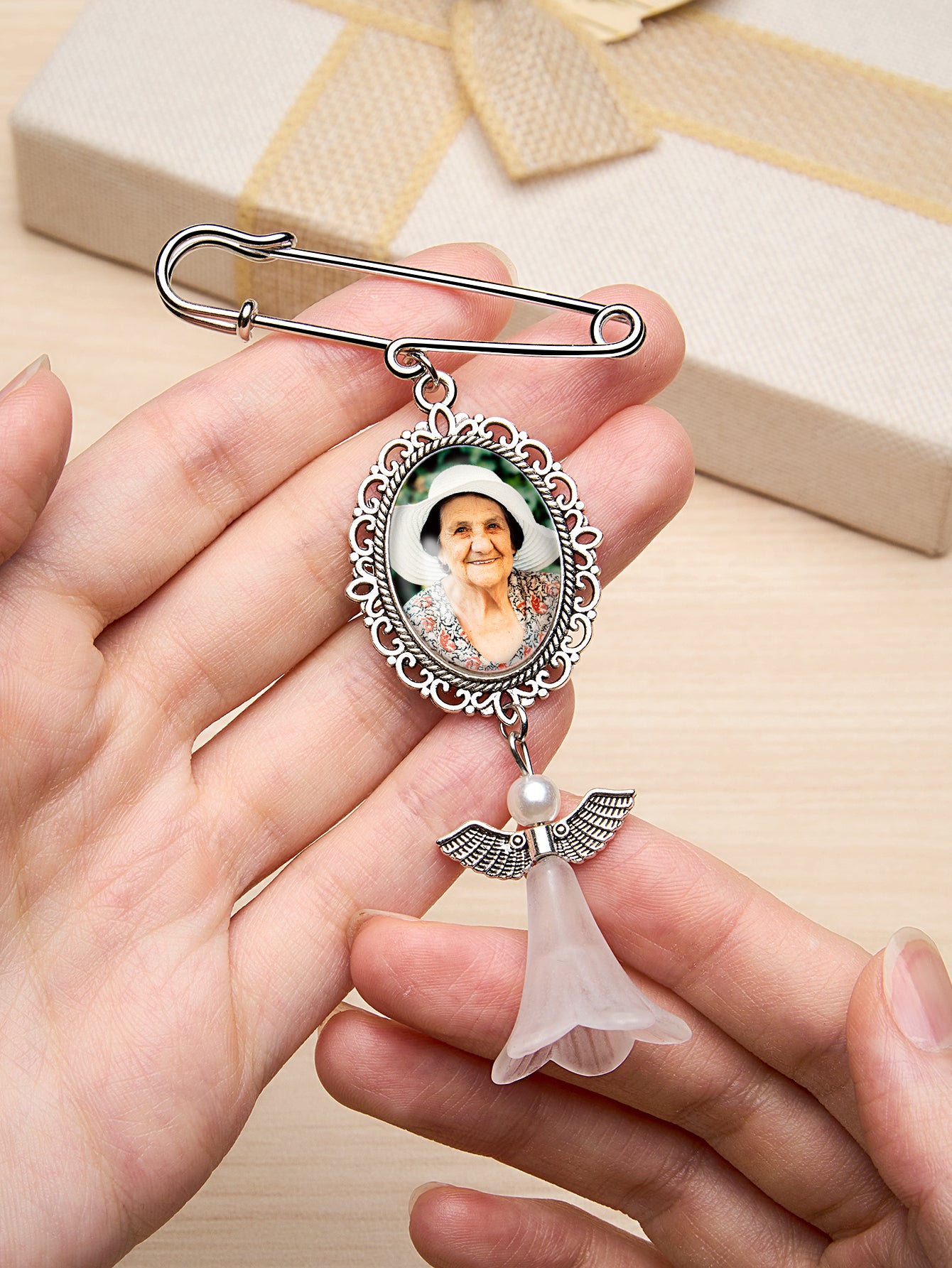 Angel Wings Bouquet Charm – Wedding Memorial
