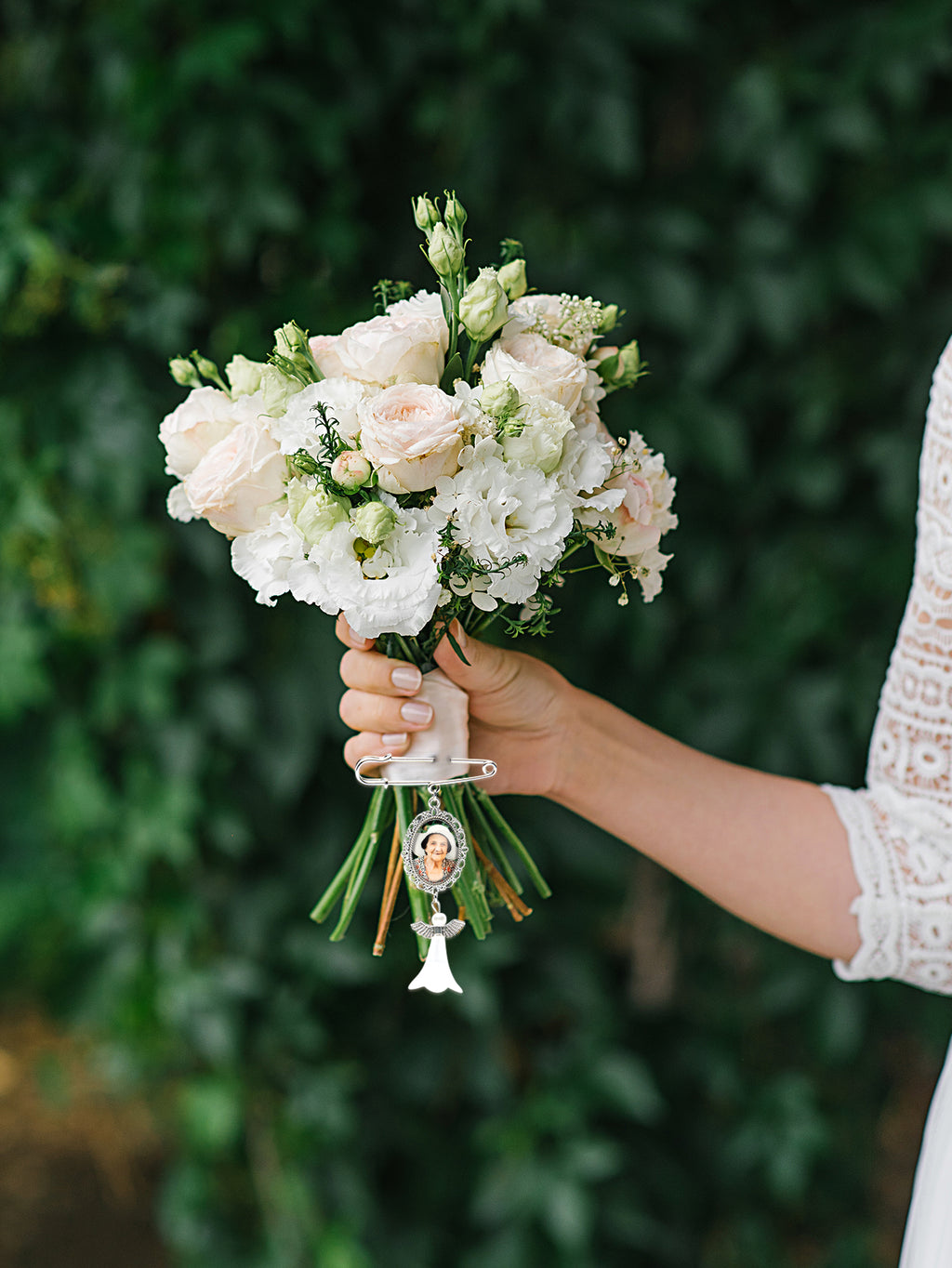 Angel Wings Bouquet Charm – Wedding Memorial