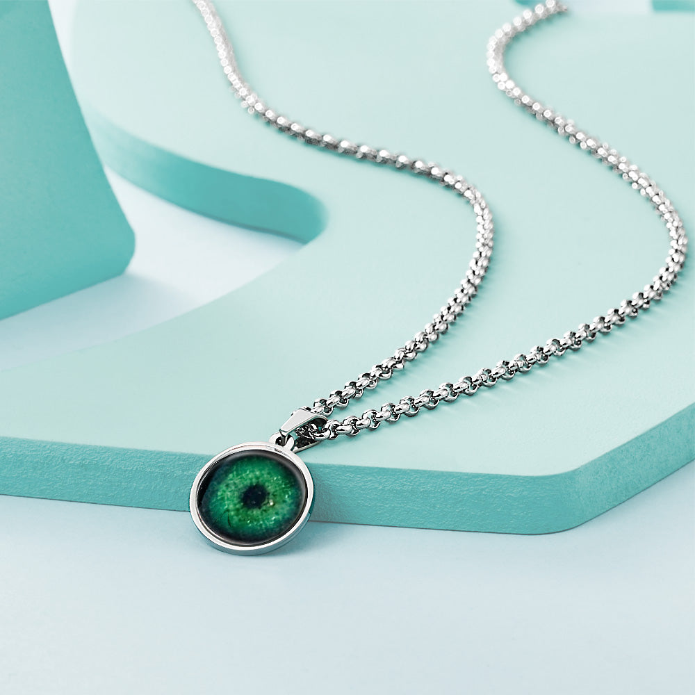 Eye Photo Necklace – Custom Pupil Pendant