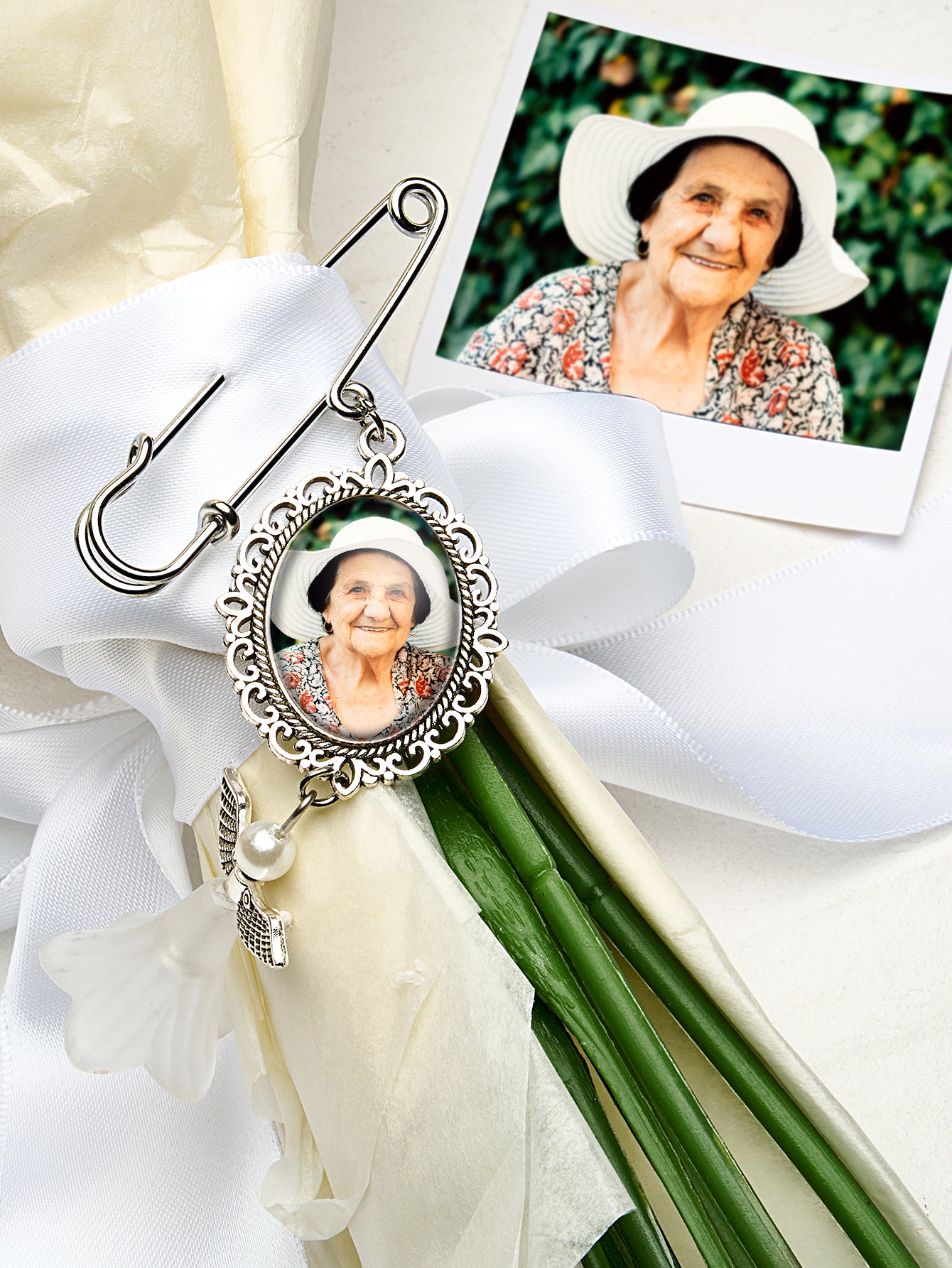 Angel Wings Bouquet Charm – Wedding Memorial